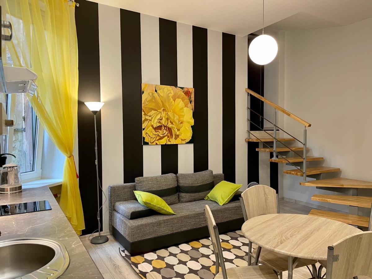 Modern-Style Flat 2 Appartement Riga Buitenkant foto