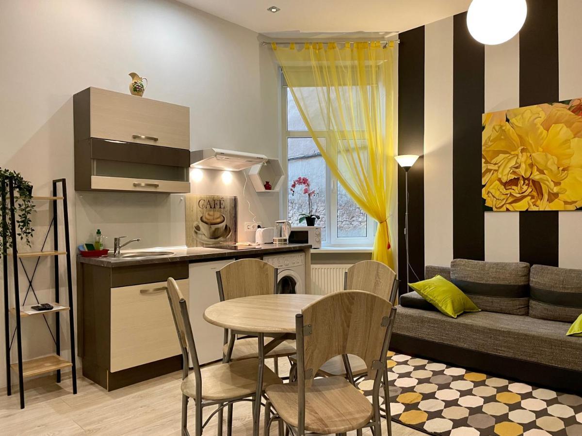 Modern-Style Flat 2 Appartement Riga Buitenkant foto